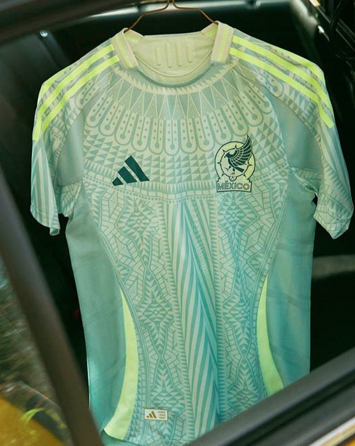 Mexico Away 24/25