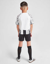 Load image into Gallery viewer, Juventus Home 25/26 (Kid&#39;s Size)
