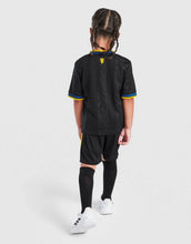 Load image into Gallery viewer, Manchester United Third 25/26 (Kid&#39;s Size)
