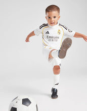 Load image into Gallery viewer, Real Madrid Home 25/26 (Kid&#39;s Size)
