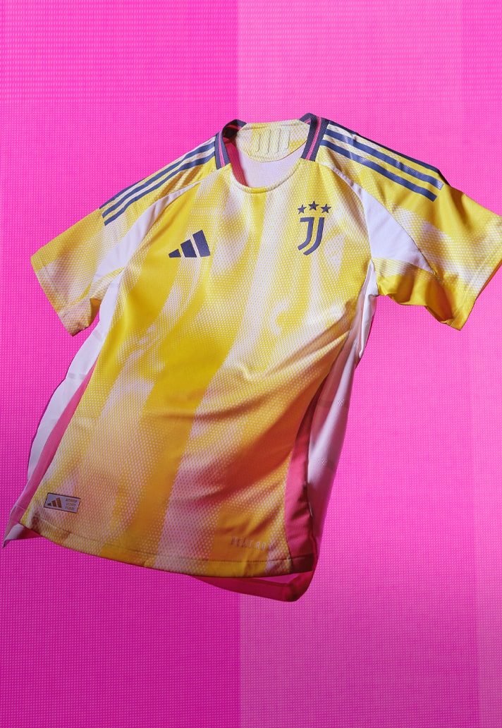 Juventus Away 24/25