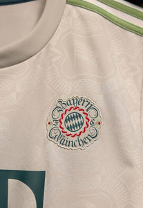 Bayern Munich Oktoberfest 25/26
