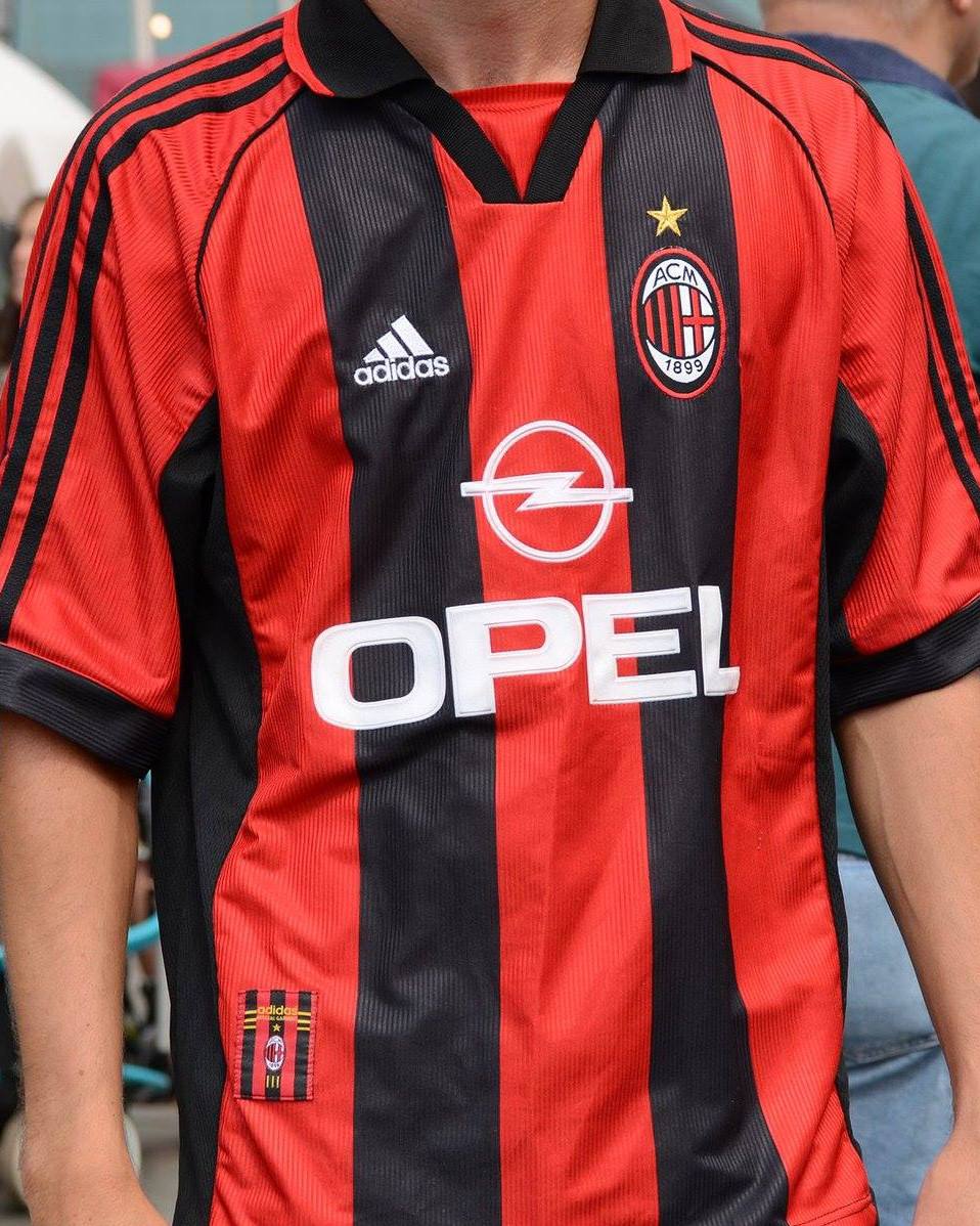 AC Milan Home 98/99 Retro – Downfield