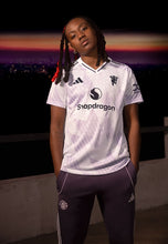 Load image into Gallery viewer, Manchester United Away 25/26
