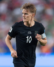 Load image into Gallery viewer, Norway Away 26/27 (Player's Version)
